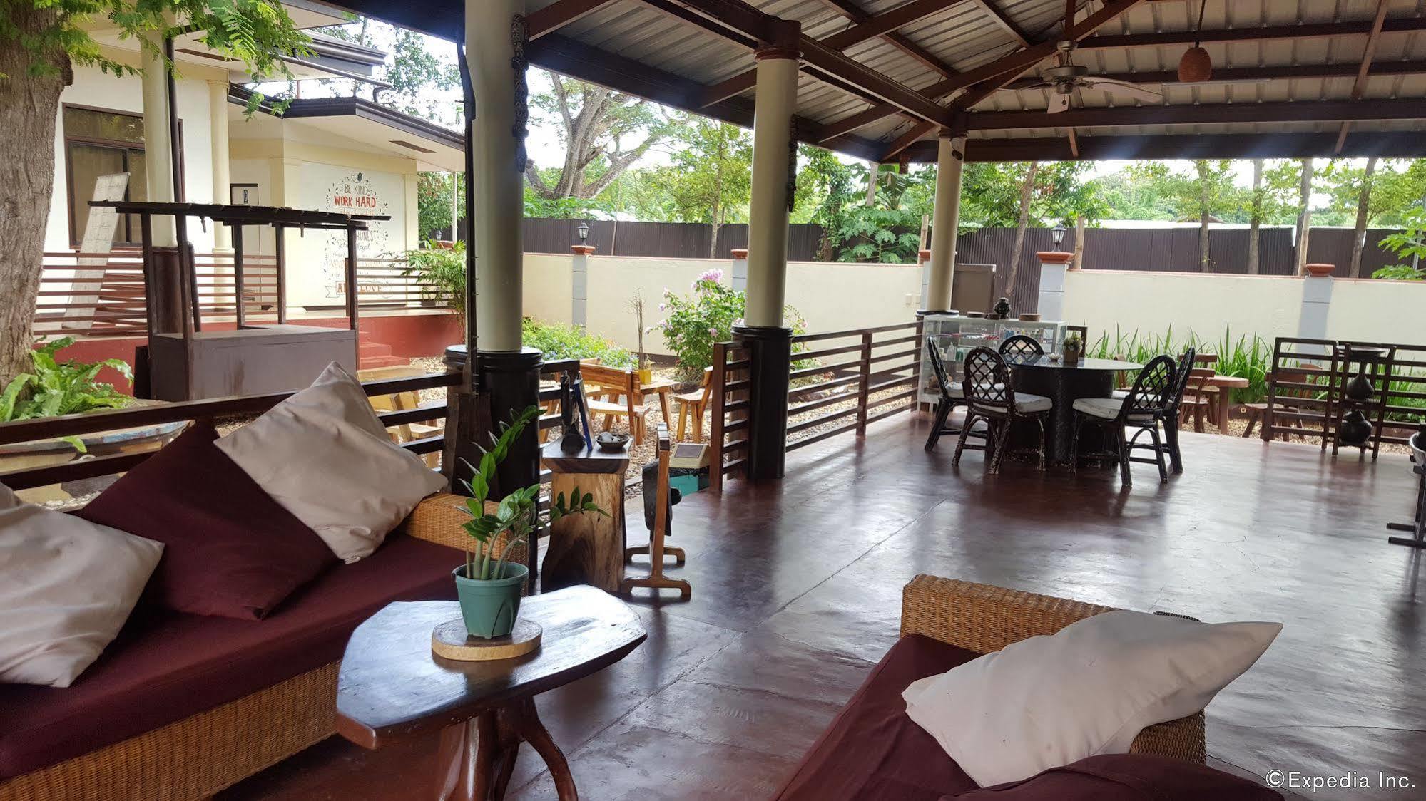 Ponce De Leon Garden Resort Powered By Aston Puerto Princesa Екстериор снимка