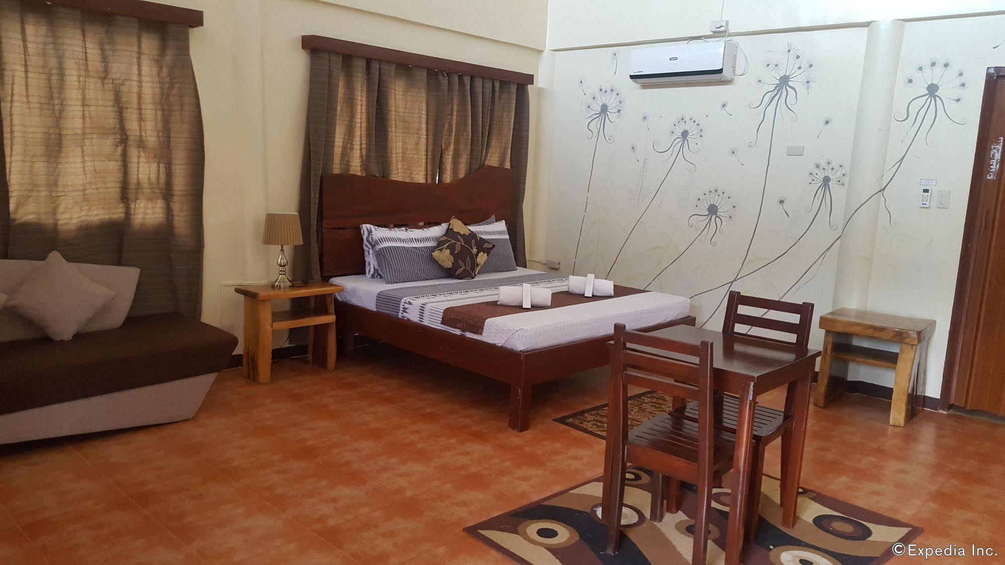 Ponce De Leon Garden Resort Powered By Aston Puerto Princesa Екстериор снимка