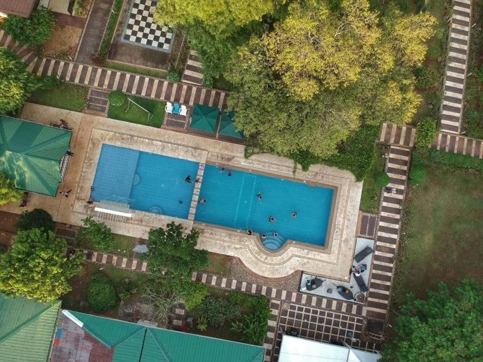 Ponce De Leon Garden Resort Powered By Aston Puerto Princesa Екстериор снимка